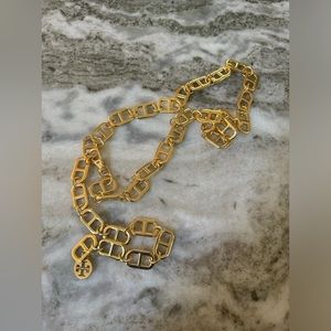 Tory Burch gold chain belt, in perfect condition.